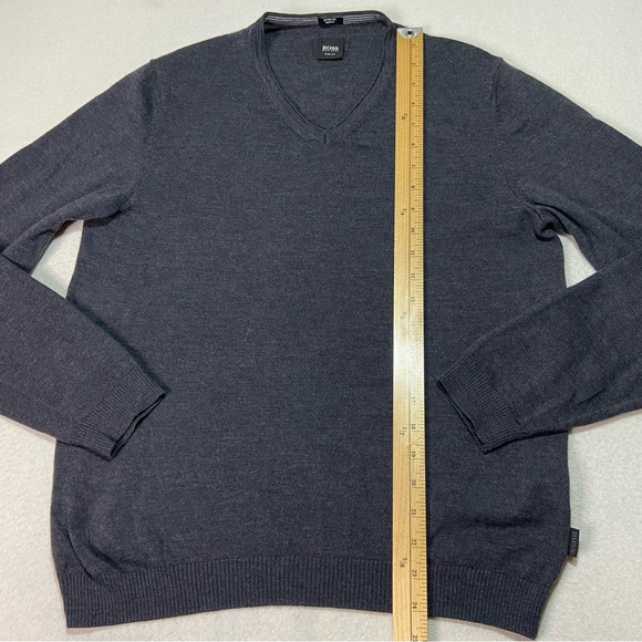 BOSS HUGO BOSS Men's Slim Fit Extrafine Merino Wool V-Neck Sweater Dark Gray M - Picture 12 of 12